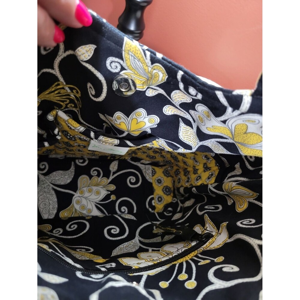 Vera Bradley Tote Bag Women Small Black Yellow Excellent Yellow Bird Quilted Bag - Picture 4 of 9